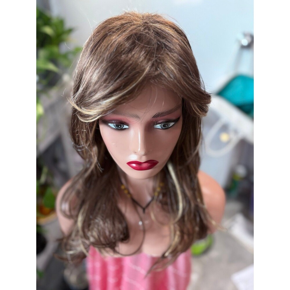 Estetica Wigs - Peace color CARAMELKISS | Golden Brown w/ Light Copper Blonde Hi